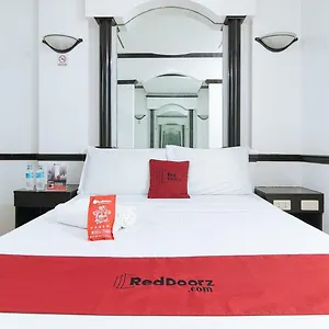 Reddoorz At Gloria 3* Taguig