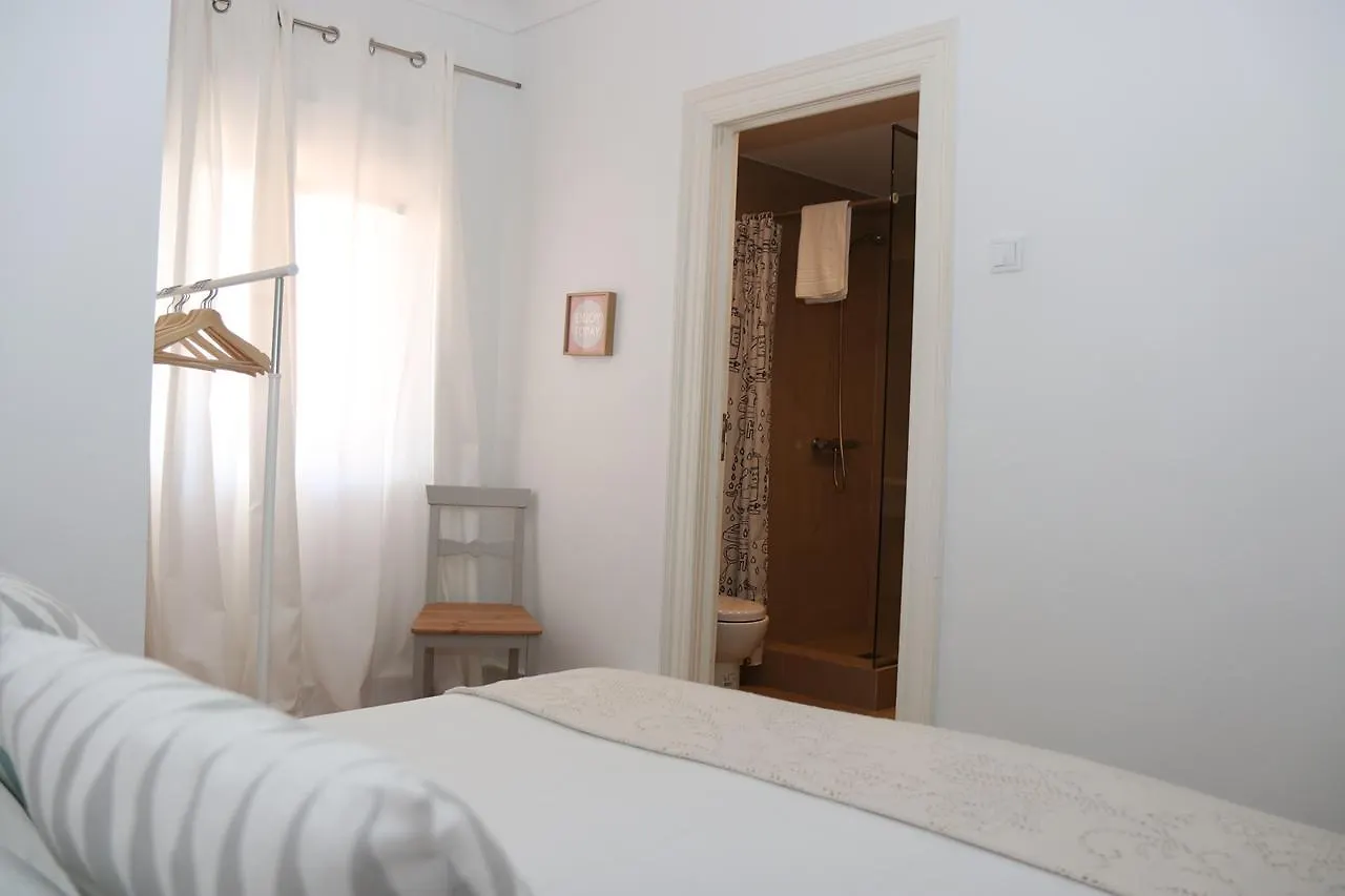 Botanic Views Guest House Lisbona